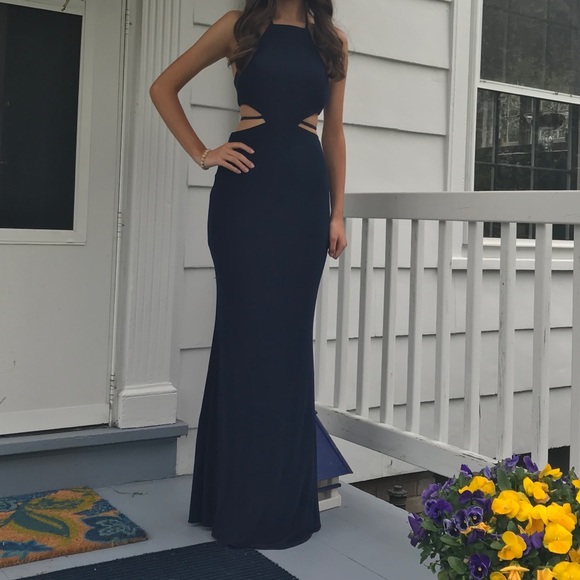 Prom Dress - Picture 2 of 2